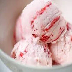 Helado delicioso sabor Fresas con crema