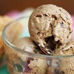 Helado delicioso sabor Nescafe supremo